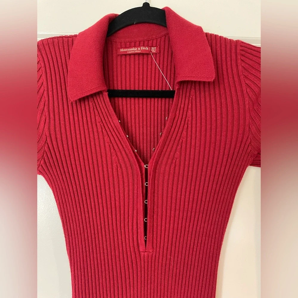 Abercrombie & Fitch Ribbed Polo Midi Sweater Dress